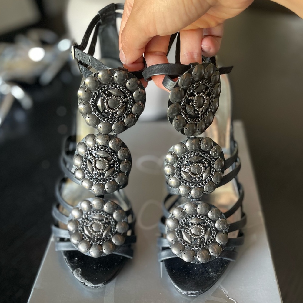 Jessica Simpson Black Heels